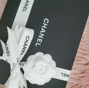 Chanel Wallet On Chain (SOLD)